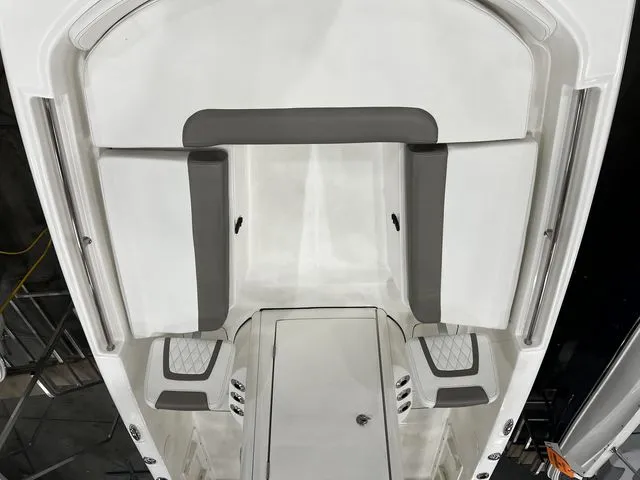 2023 World Cat 235CC Image Thumbnail #3