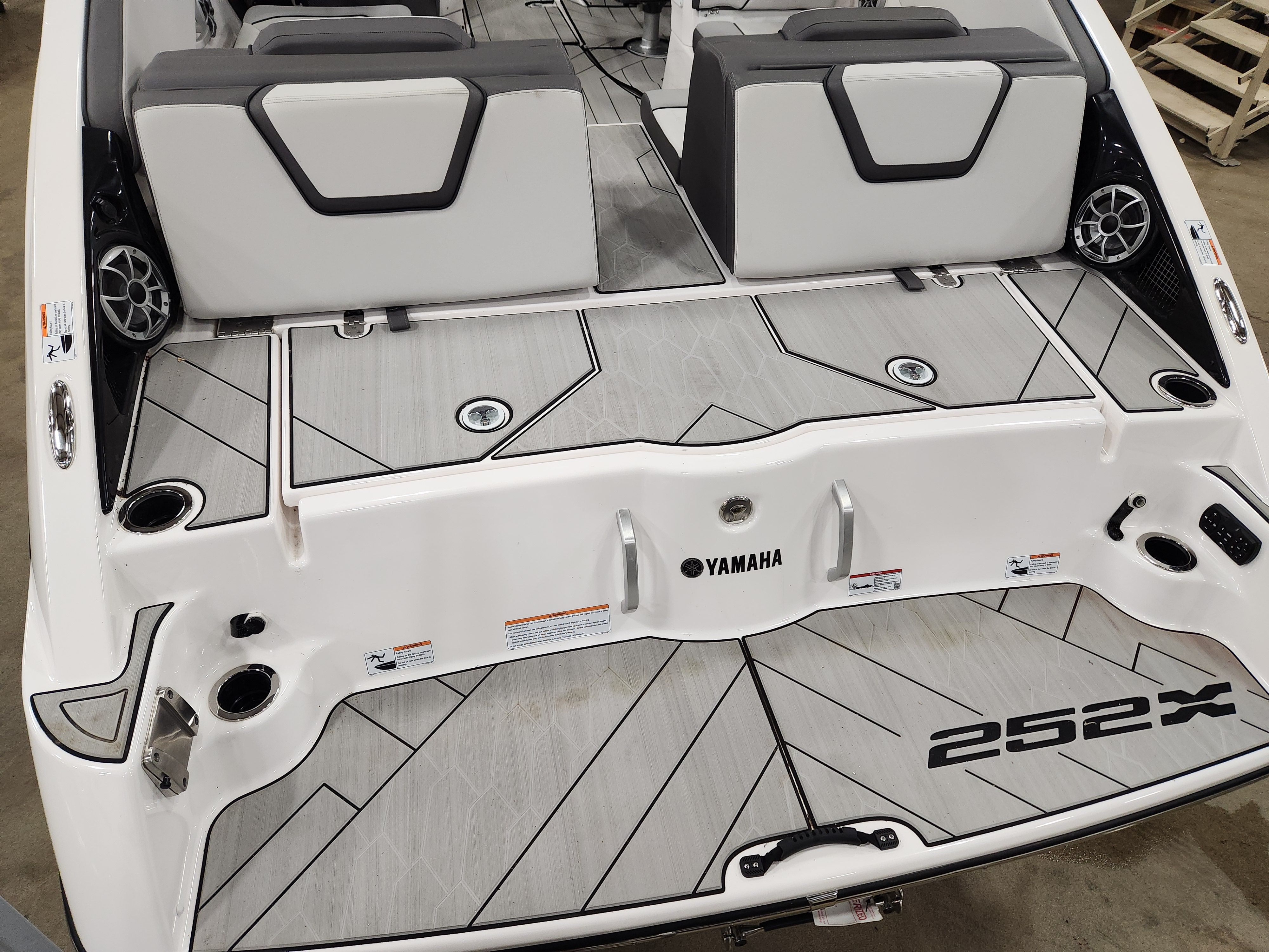 2024 Yamaha
                                                             252XE Image Thumbnail #9