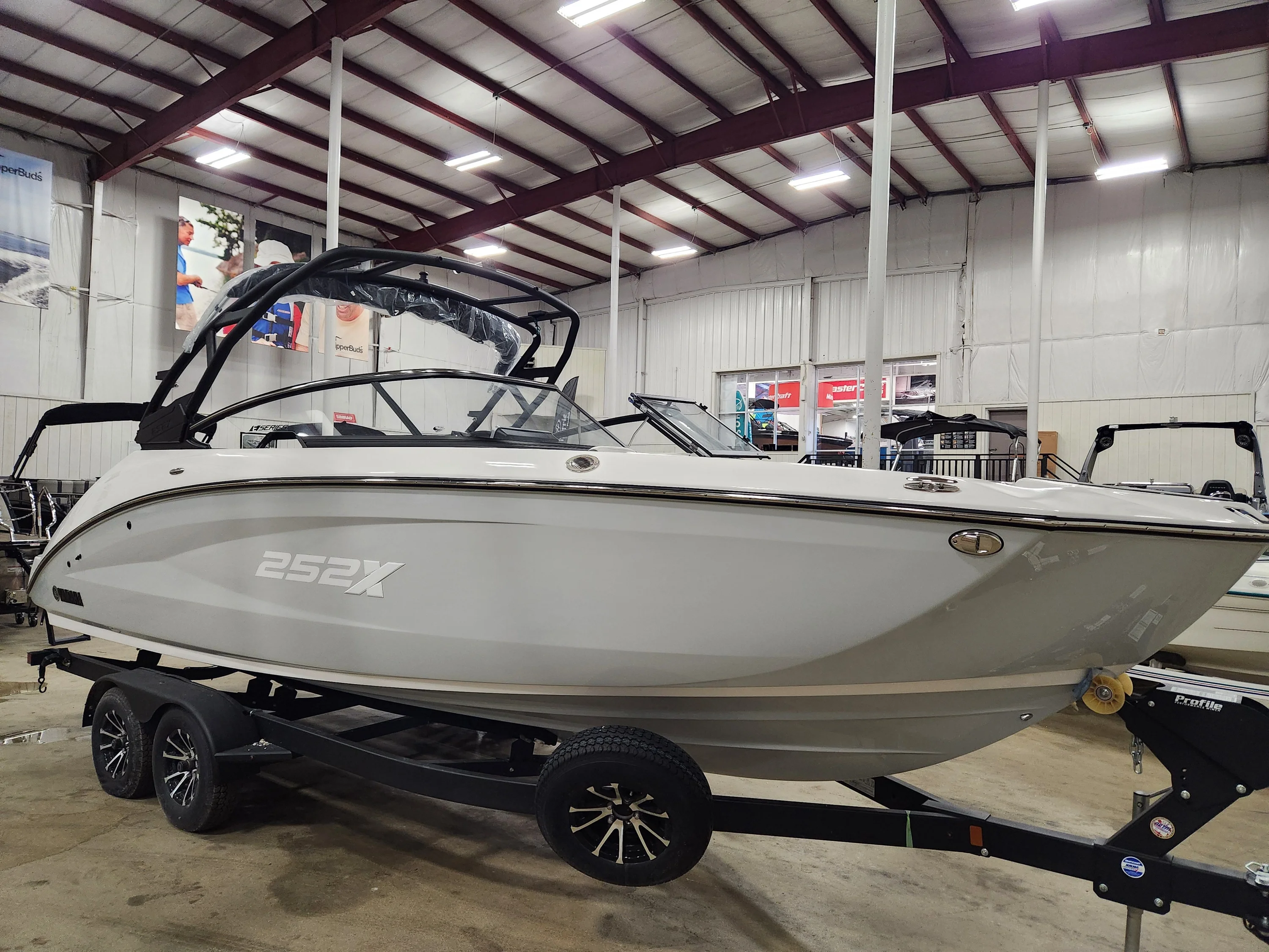 2024 Yamaha 252XE Image Thumbnail #1