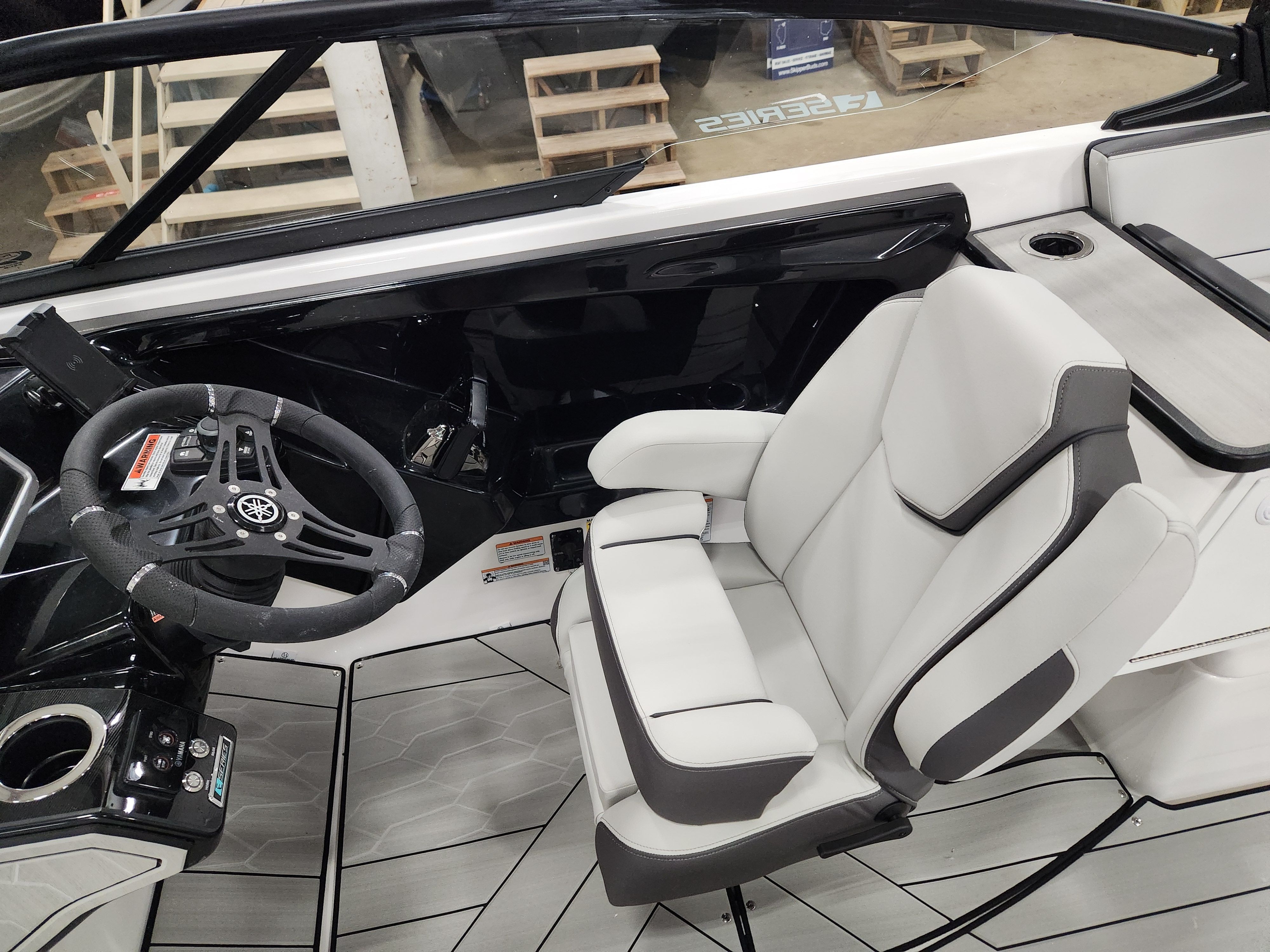 2024 Yamaha 252XE Image Thumbnail #5