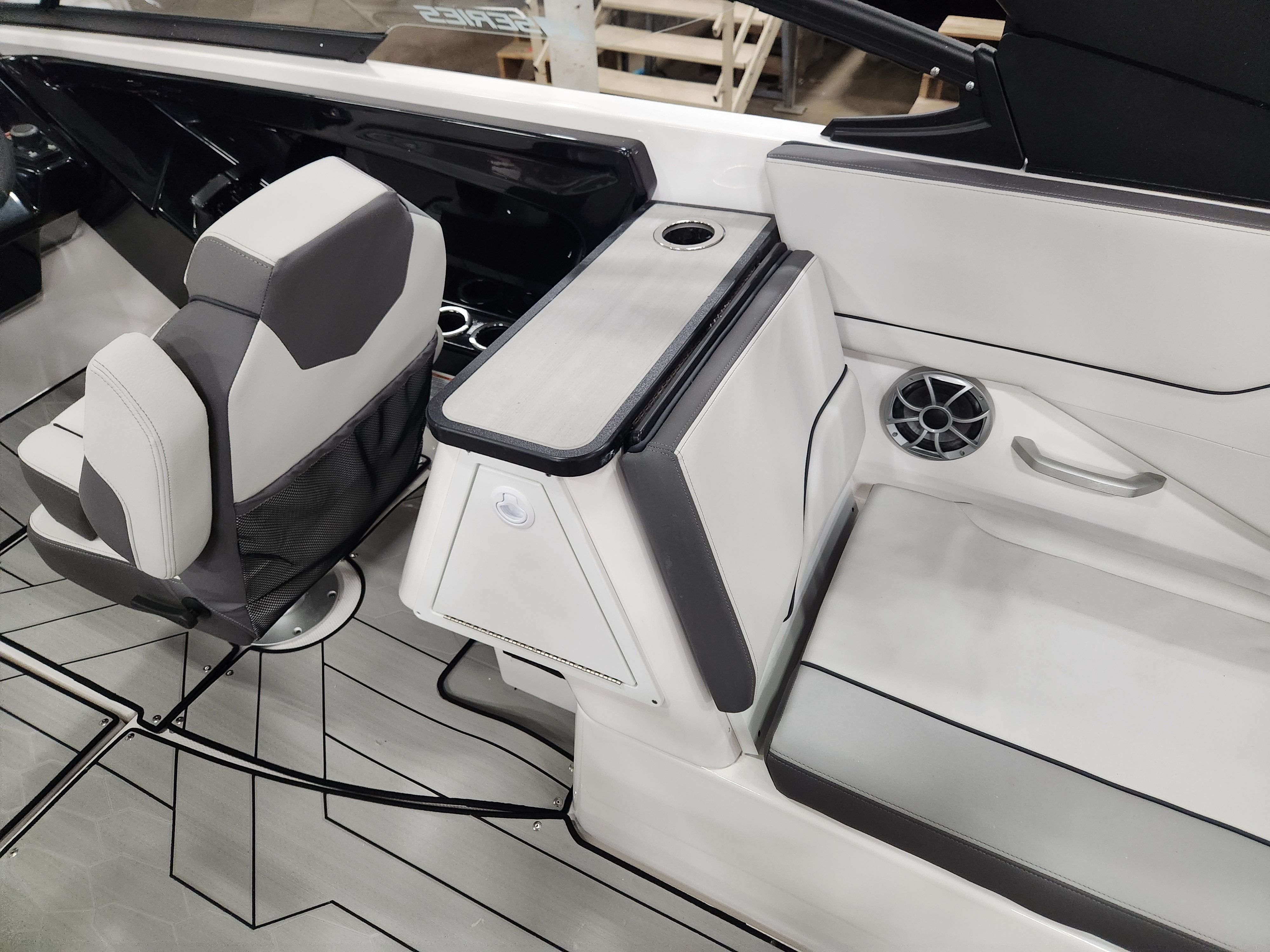 2024 Yamaha 252XE Image Thumbnail #6