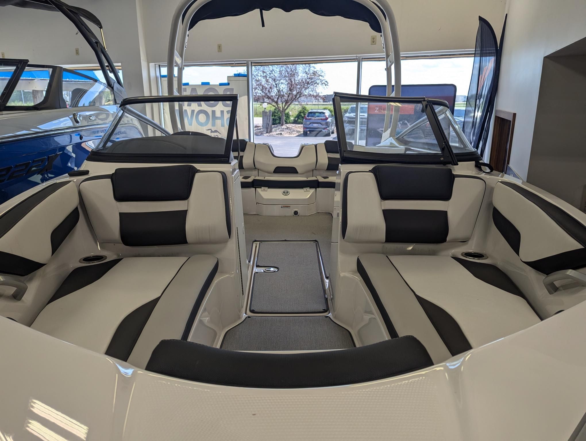 Thumbnail 4 for 2024 Yamaha 195 AR