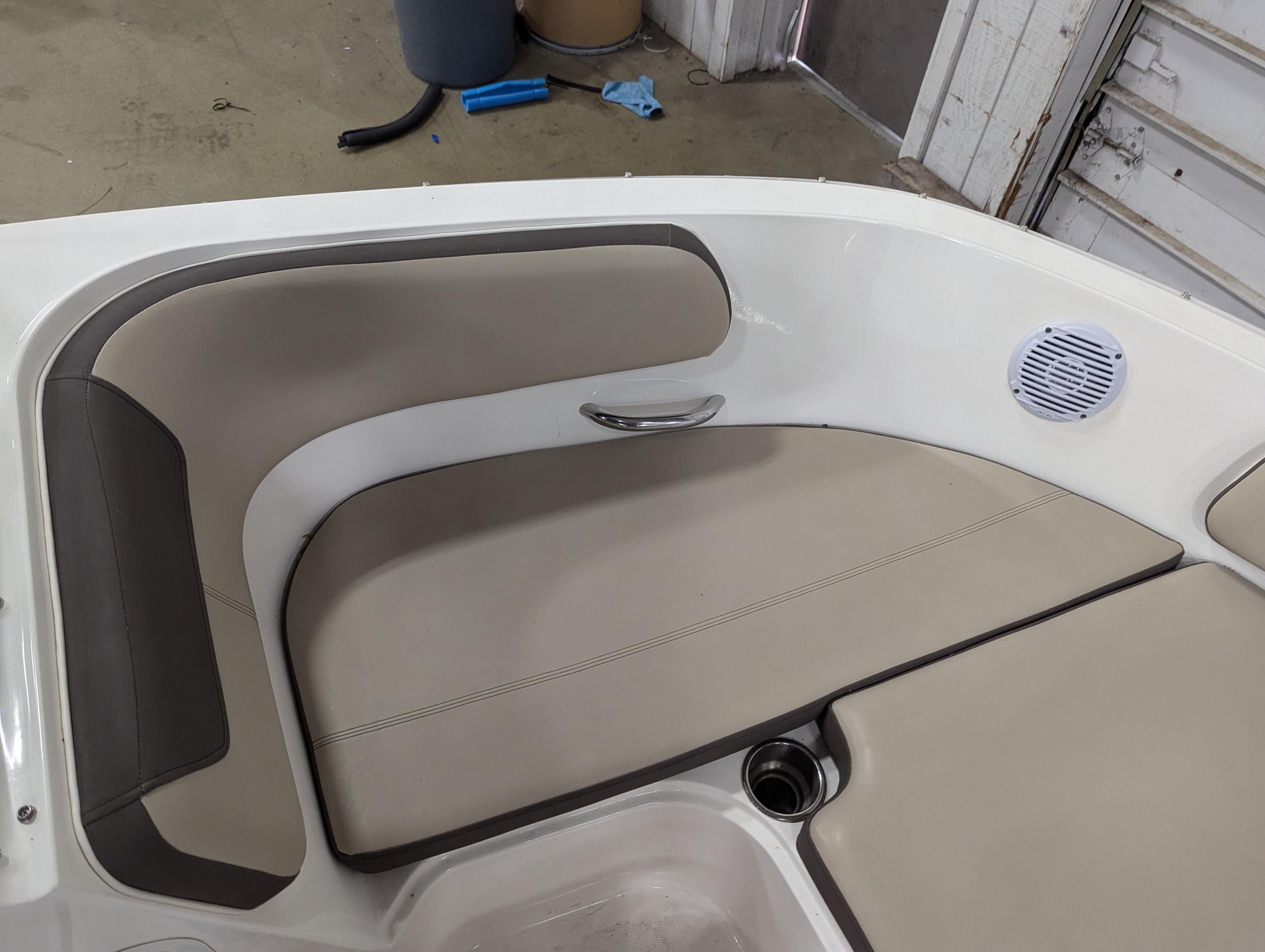 2017 Bayliner
                                                             VR5 Image Thumbnail #5